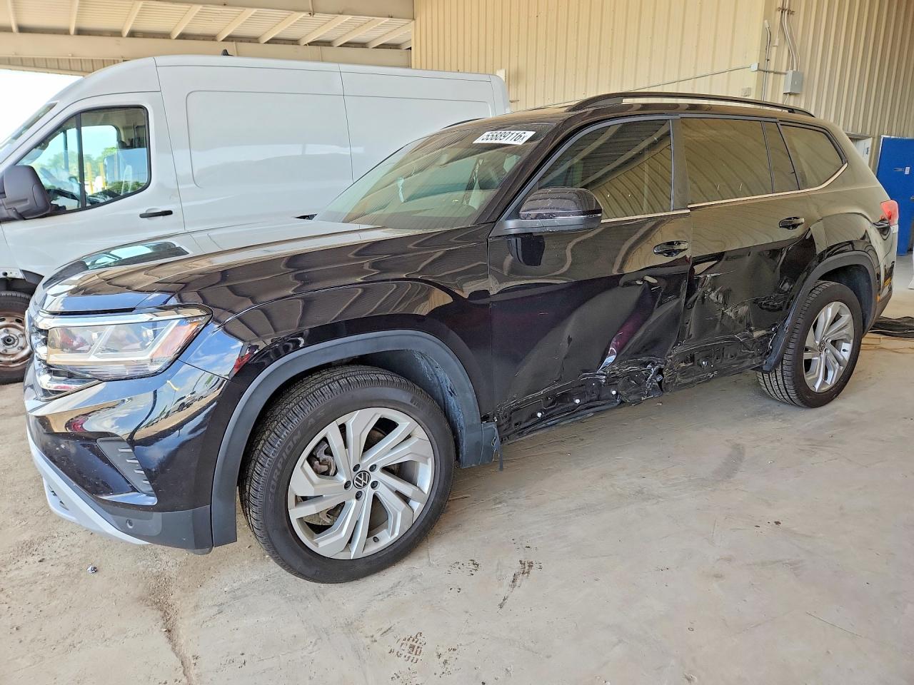 2021 VOLKSWAGEN ATLAS SE w/ Tech