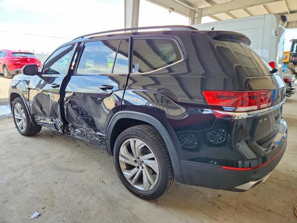 2021 VOLKSWAGEN ATLAS SE w/ Tech