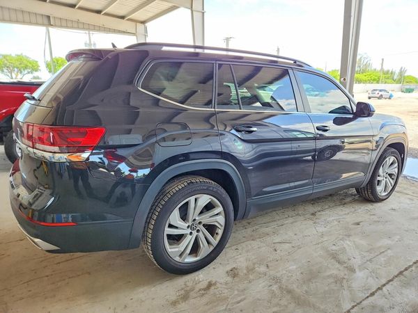 2021 VOLKSWAGEN ATLAS SE w/ Tech