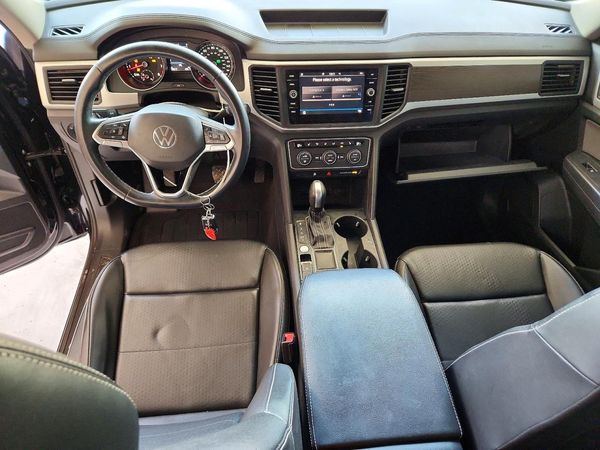 2021 VOLKSWAGEN ATLAS SE w/ Tech