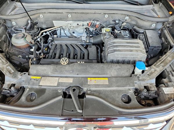 2021 VOLKSWAGEN ATLAS SE w/ Tech