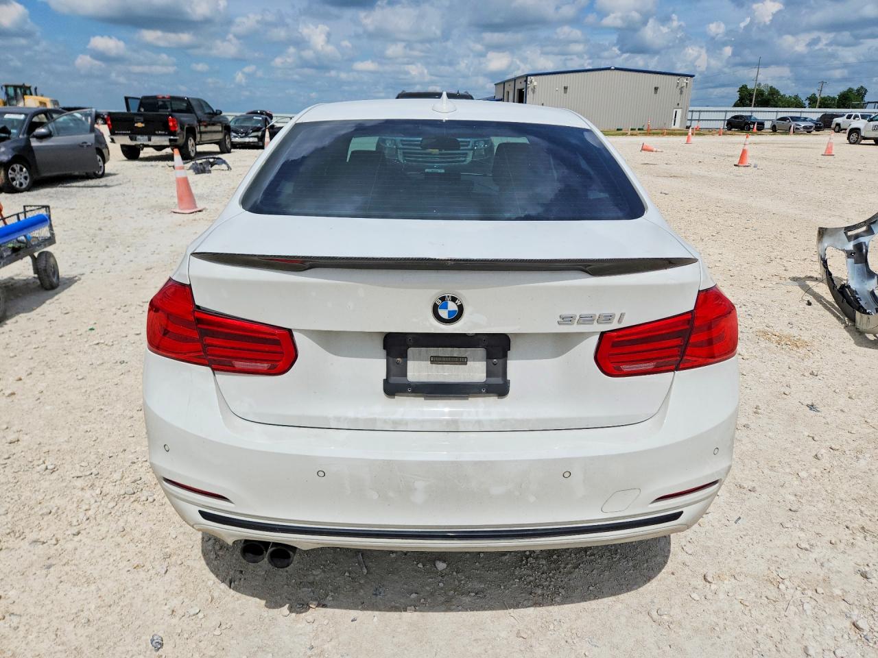 2016 BMW 328 SA