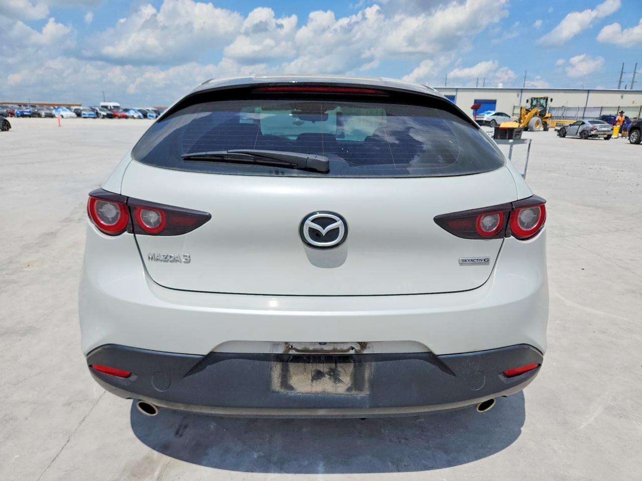 2024 MAZDA 3 Select Sport Package