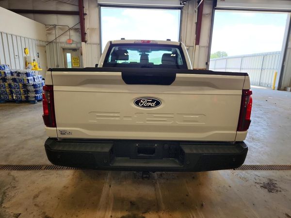 2025 FORD F150 XL