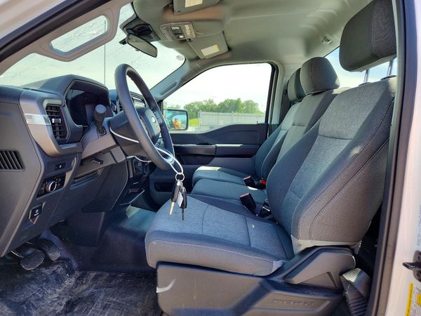 2025 FORD F150 XL
