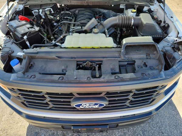 2025 FORD F150 XL