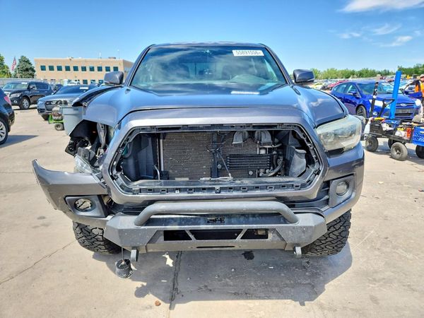 2017 TOYOTA TACOMA