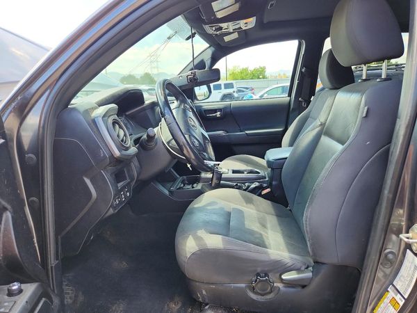 2017 TOYOTA TACOMA