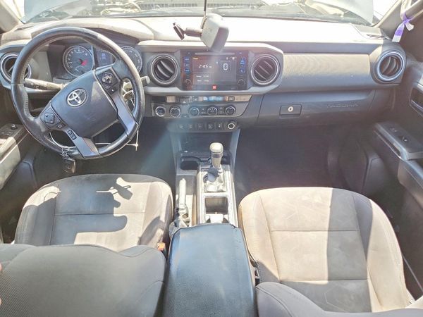 2017 TOYOTA TACOMA