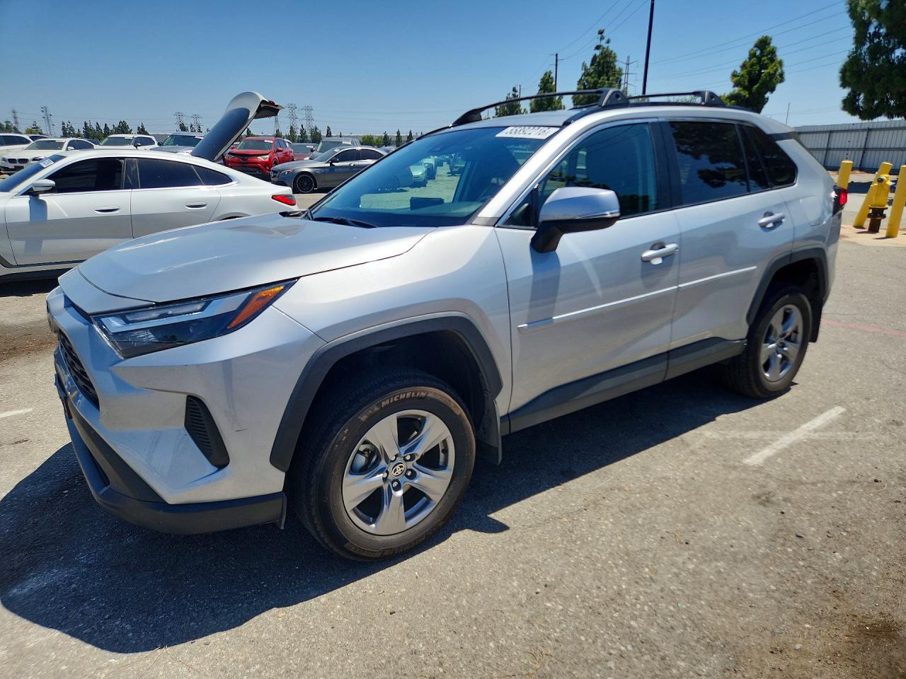 2024 TOYOTA RAV4 XLE