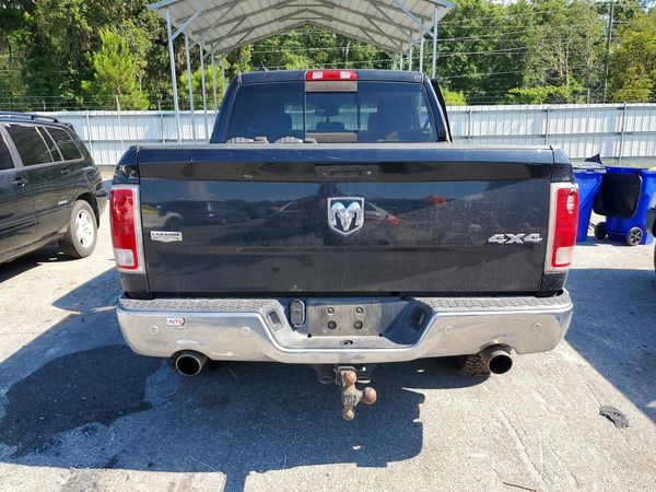 2015 RAM 1500 Laramie