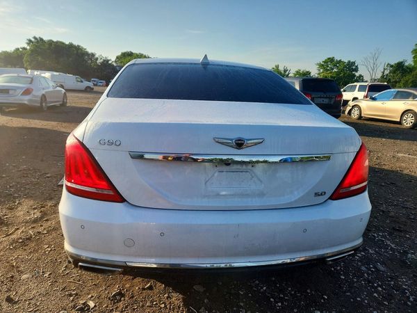 2018 GENESIS G90 5.0 Ultimate