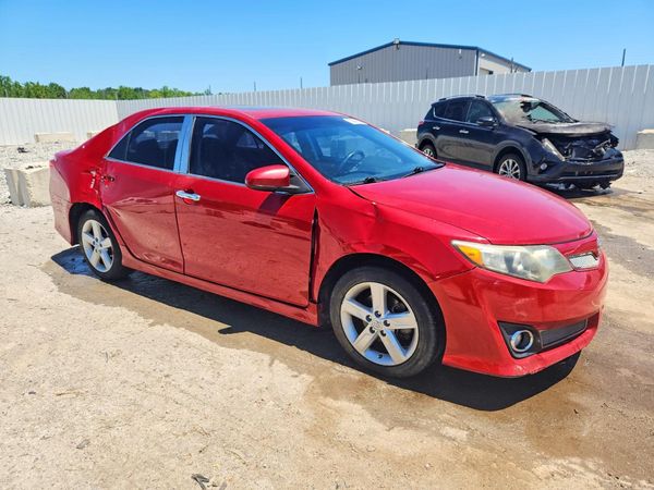 2013 TOYOTA CAMRY