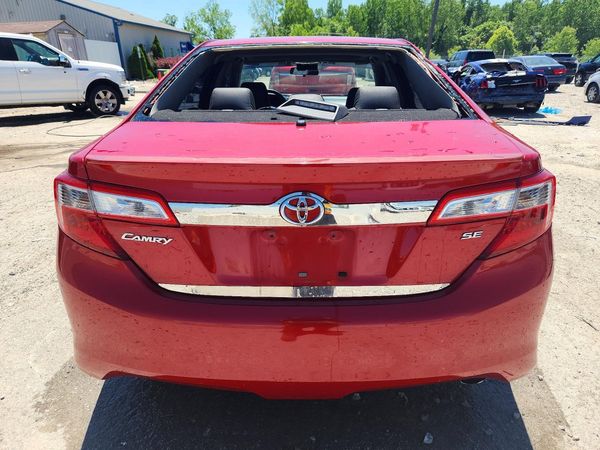 2013 TOYOTA CAMRY