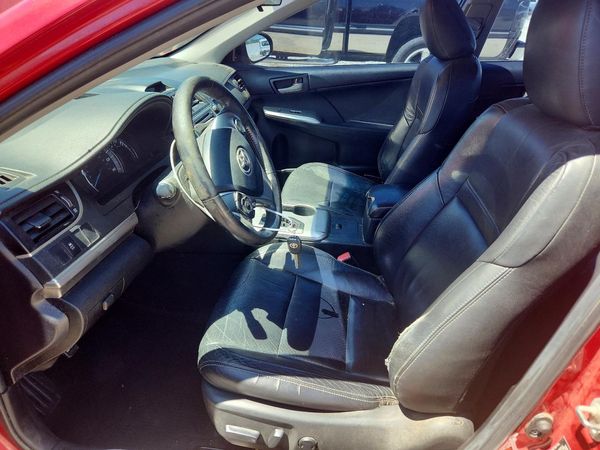 2013 TOYOTA CAMRY