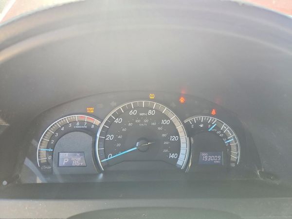 2013 TOYOTA CAMRY