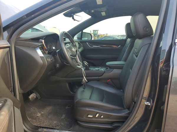 2022 CADILLAC XT5 PREMIU Premium Luxury