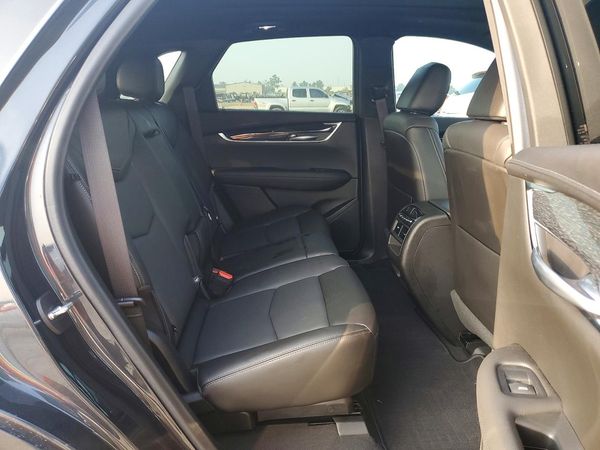 2022 CADILLAC XT5 PREMIU Premium Luxury