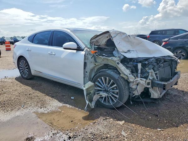 2017 KIA CADENZA