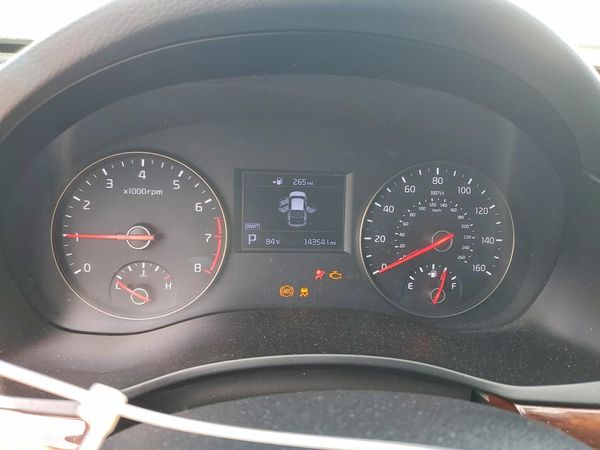 2017 KIA CADENZA