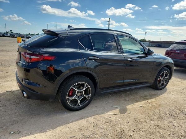 2018 ALFA ROMEO STELVIO AWD