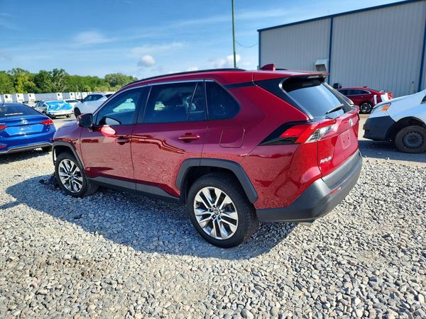 2020 TOYOTA RAV4 XLE Premium