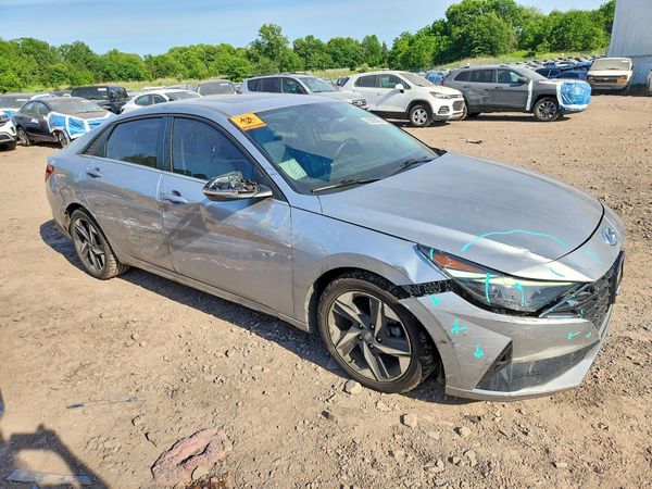 2021 HYUNDAI ELANTRA Limited