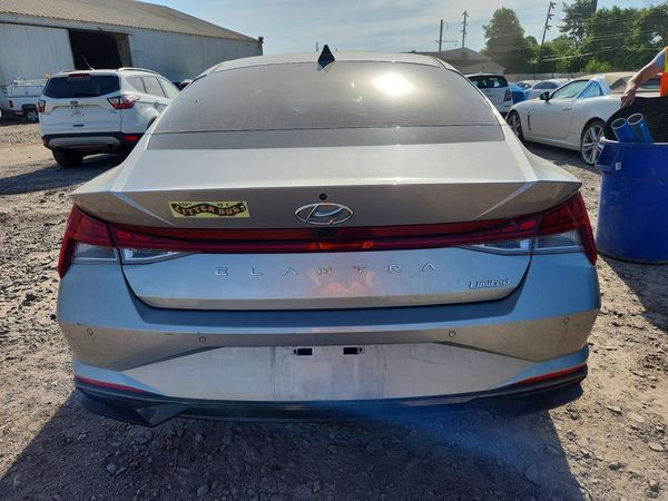 2021 HYUNDAI ELANTRA Limited