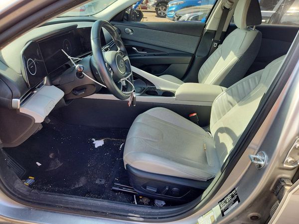 2021 HYUNDAI ELANTRA Limited