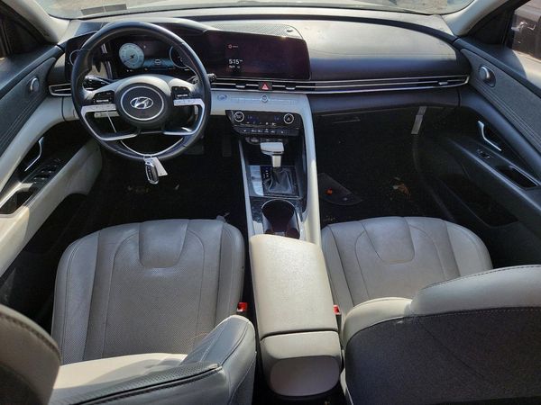 2021 HYUNDAI ELANTRA Limited