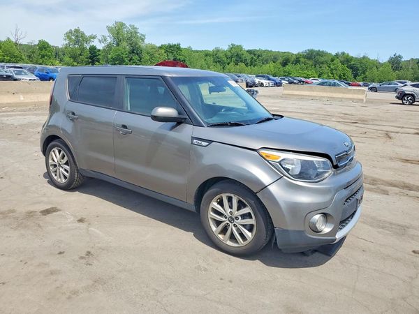 2017 KIA SOUL