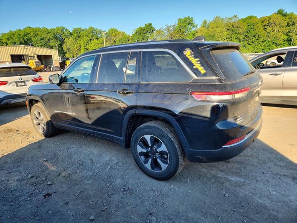 2022 JEEP GRAND CHEROKEE Limited 4XE