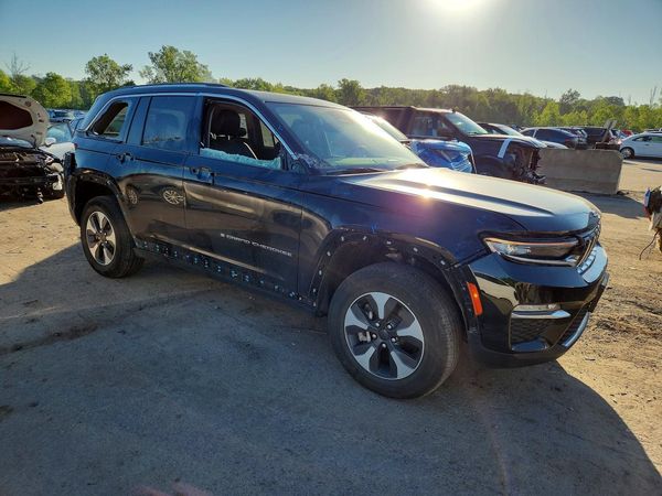 2022 JEEP GRAND CHEROKEE Limited 4XE