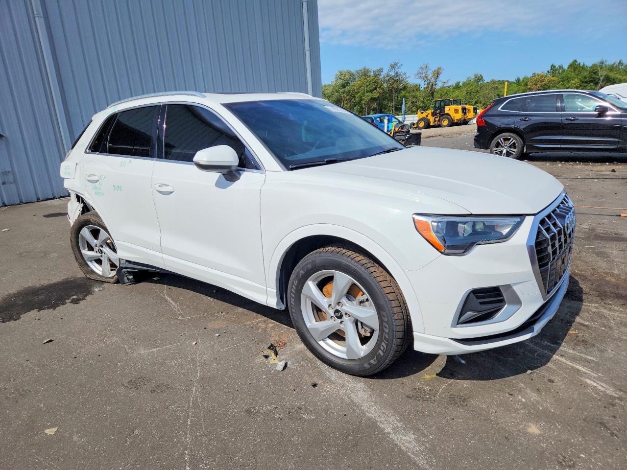 2021 AUDI Q3 quattro Premium