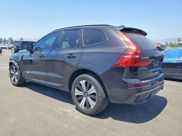 2024 VOLVO XC60 Core