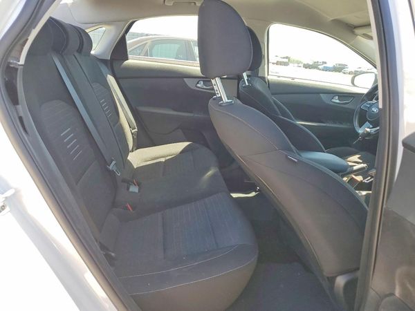 2021 KIA FORTE FE, LXS