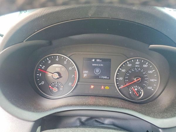 2019 KIA STINGER Base