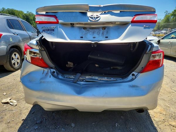 2014 TOYOTA CAMRY