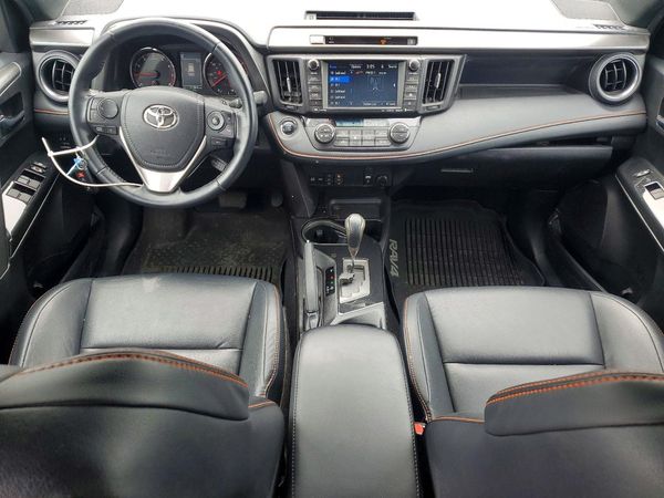 2016 TOYOTA RAV4 SE (S Grade)