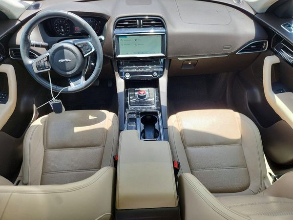 2020 JAGUAR F-PACE Prestige