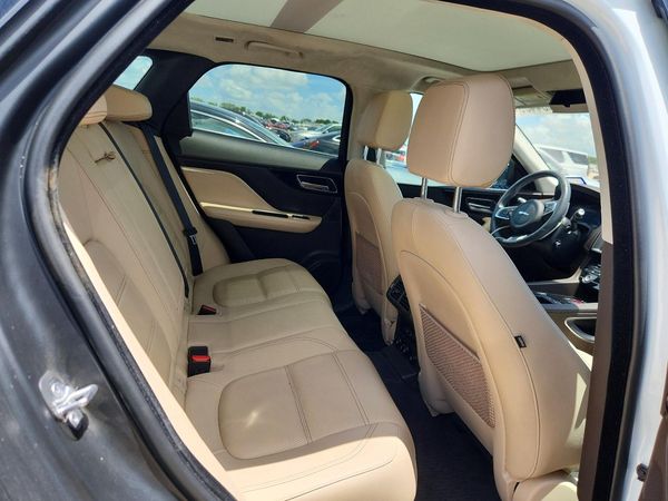 2020 JAGUAR F-PACE Prestige