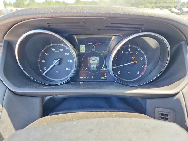 2017 LAND ROVER DISCOVERY HSE