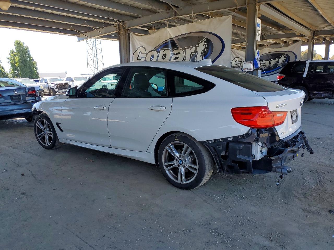2015 BMW 328 xDrive GT