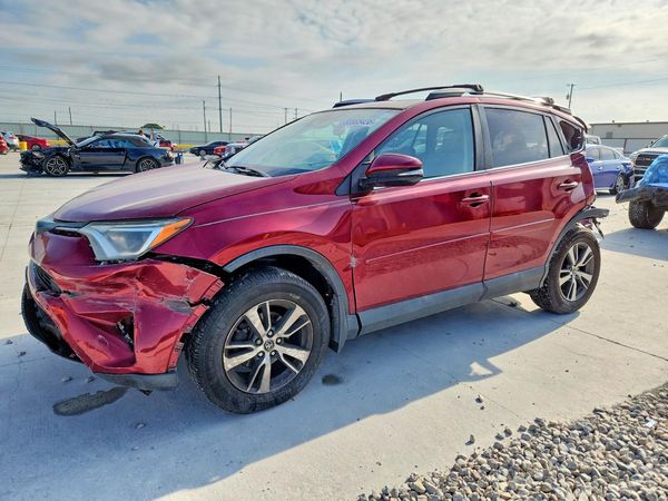 2018 TOYOTA RAV4 Adventure/XLE