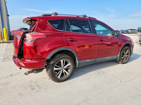 2018 TOYOTA RAV4 Adventure/XLE