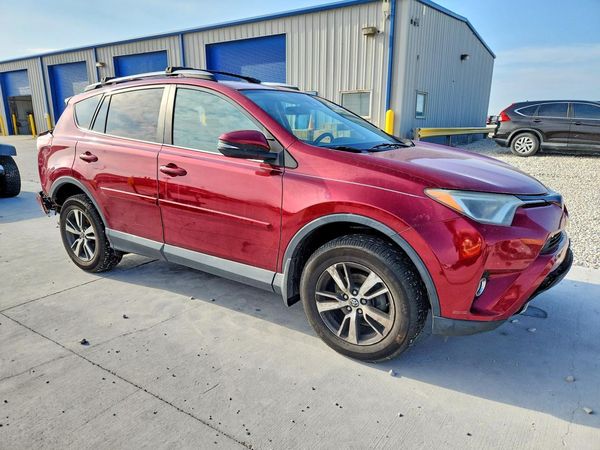 2018 TOYOTA RAV4 Adventure/XLE