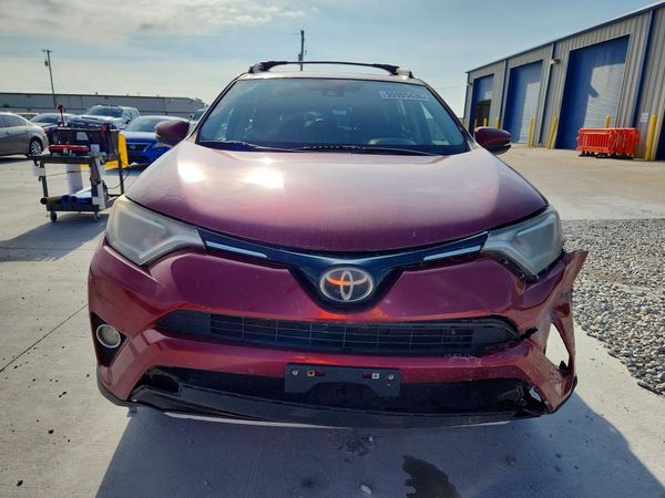 2018 TOYOTA RAV4 Adventure/XLE