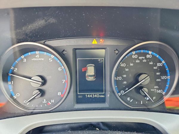2018 TOYOTA RAV4 Adventure/XLE