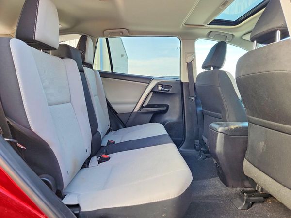 2018 TOYOTA RAV4 Adventure/XLE