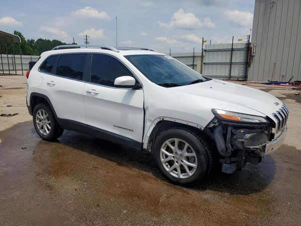 2017 JEEP CHEROKEE LATITUDE FWD